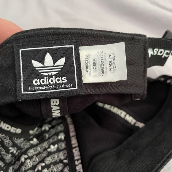 ADIDAS ORIGINAL CAP - Picture 4 of 6